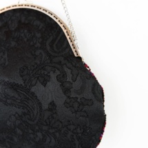 hand-woven purse / black / back / detail