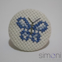 Embroidered butterfly blue ring