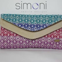 Woven double like clutch with patterns and leather